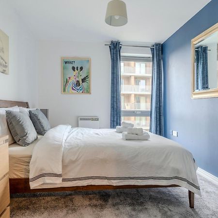 Entire Flat In Ealing Διαμέρισμα Λονδίνο Εξωτερικό φωτογραφία
